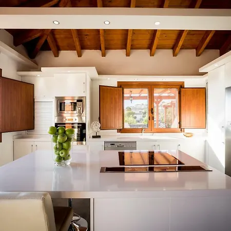 Rosas, Menores, Adeje, Sea View 别墅 Armenime